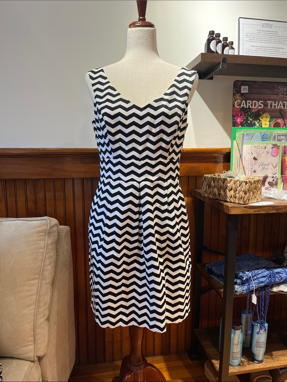 Sleeveless Black & White Chevron V-Neck Mini Dress
